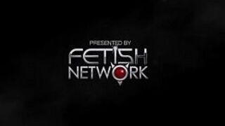 Чудесная красотка Джей Си Симпсон кажется шлюхой с таким минетом - порно видео