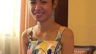 Без презерватива! Она была стройной, поэтому по-собачьи были очень эротичными. - порно видео