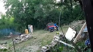 Обнаженная ферма утром перед отъездом. - порно видео