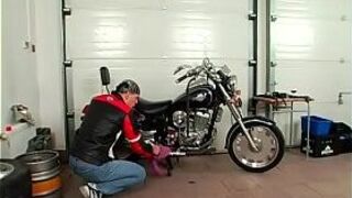 Небесная Джина Киллмер флиртует и вылизывается - порно видео