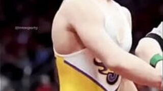 Спортсмен из твердой древесины после гонки - порно видео