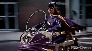 Бэтгерл начинается - порно видео