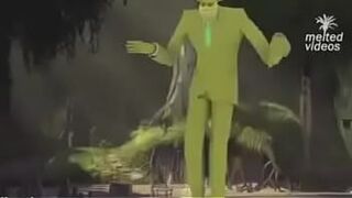 Шерек пылает под звуки большой семьи - порно видео